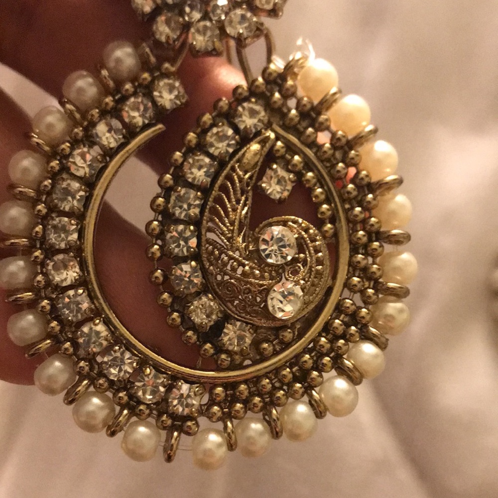 earings - Picture 3 of 4